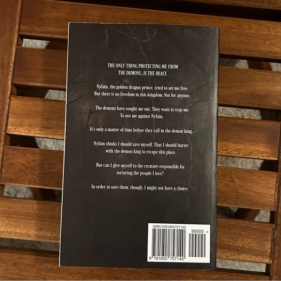 A Throne of Ruin | Book 2 (Deliciously Dark Fairytales) | K.F. Breene - Picture 3 of 3